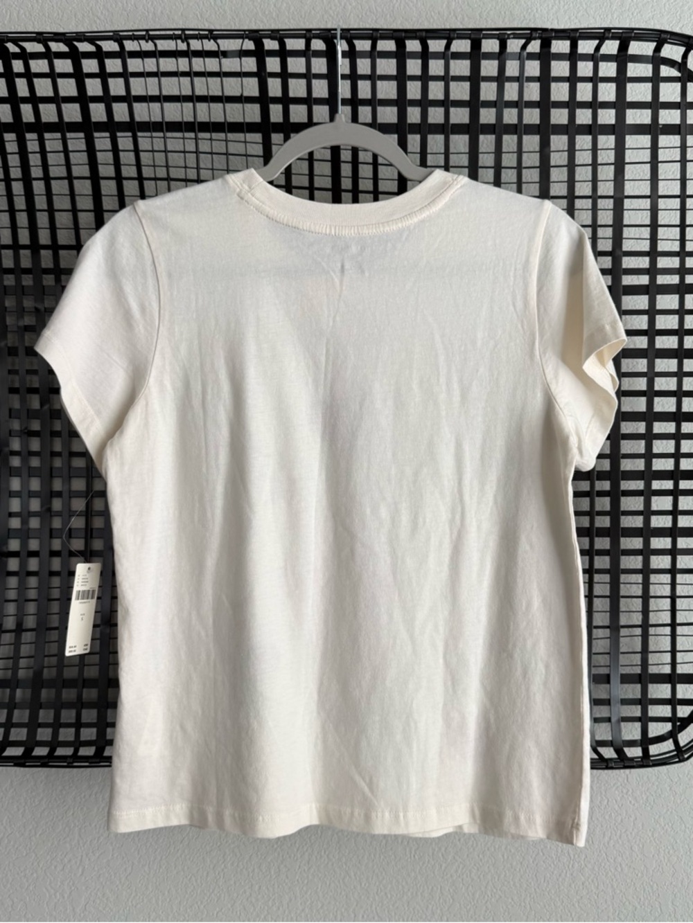 Anthropologie Valentine Icon T-Shirt - Picture 4 of 6